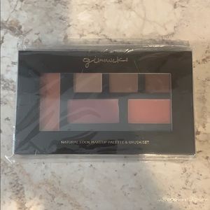 Gimmicks Makeup Palette